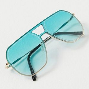 Free People Aviator Sunglasses